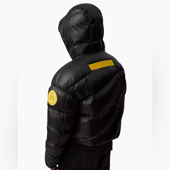 Canada Goose x Pyer Moss Collection Crop Wave down reversible puffer in size M - Picture 3 of 12